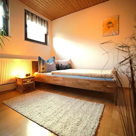 4-personen-ferienwohnung-im-wald-mit-kamin-84-qudratmeter * Bad Harzburg