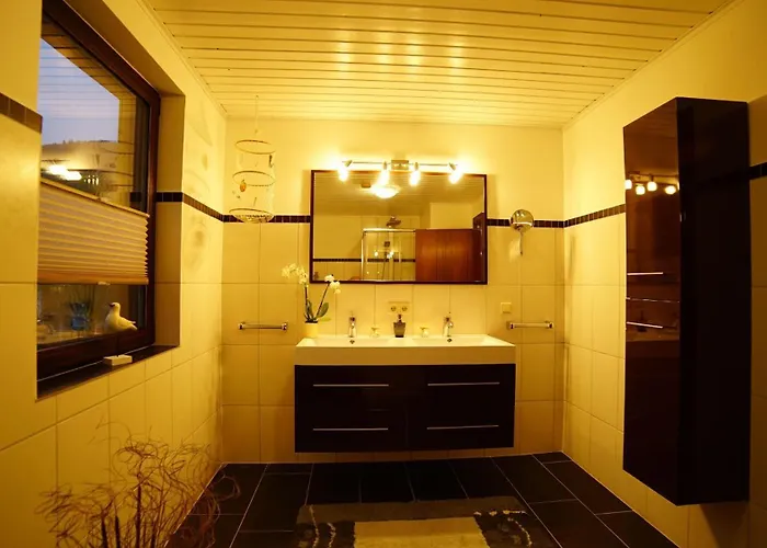 4-personen-ferienwohnung-im-wald-mit-kamin-84-qudratmeter Apartamento