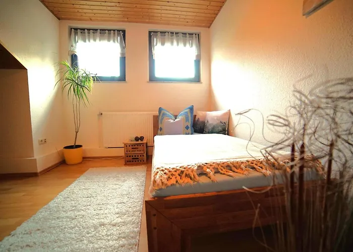 4-personen-ferienwohnung-im-wald-mit-kamin-84-qudratmeter Apartamento