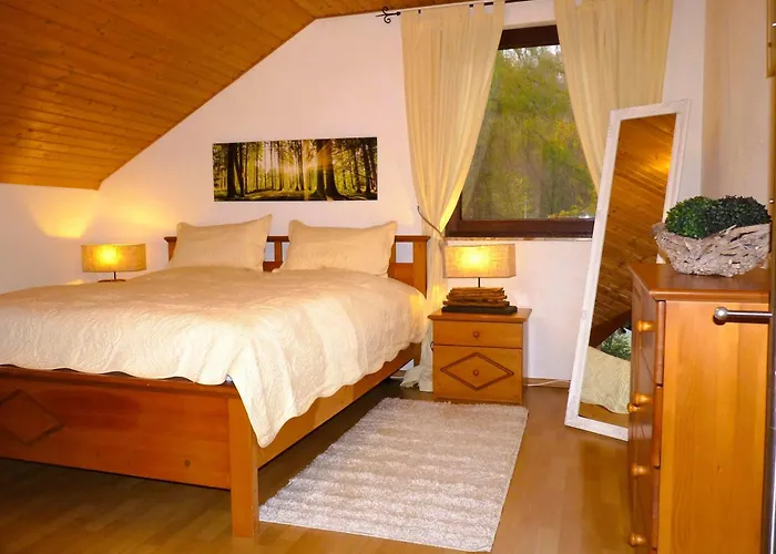 Apartamento 4-personen-ferienwohnung-im-wald-mit-kamin-84-qudratmeter *